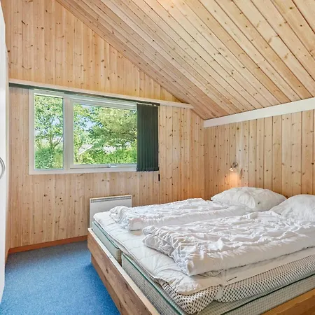 Amazing In With Sauna